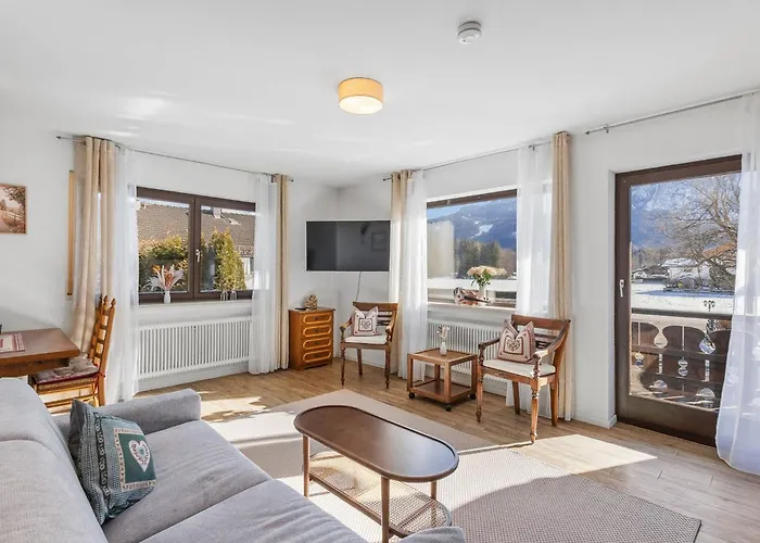 Gaestehaus Florian - *